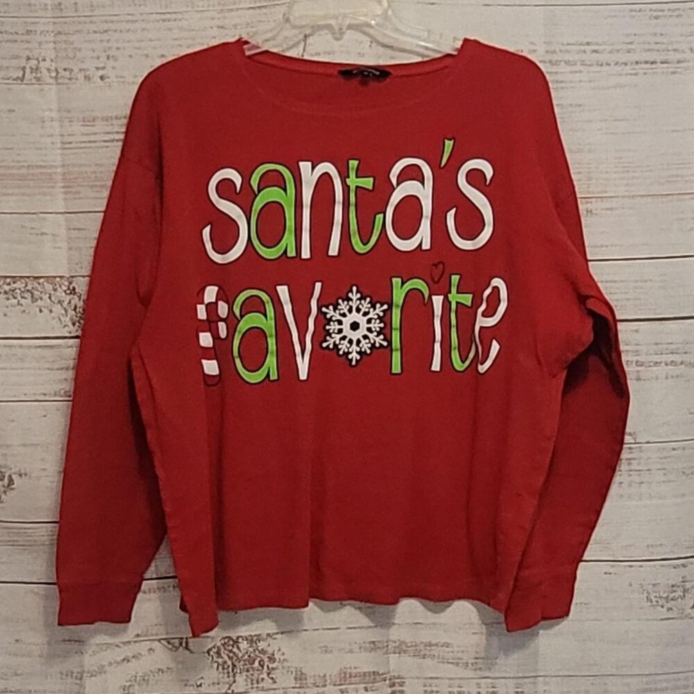 #followme Red "Santa's Favorite" Graphic Top | XL | Holiday Shirt